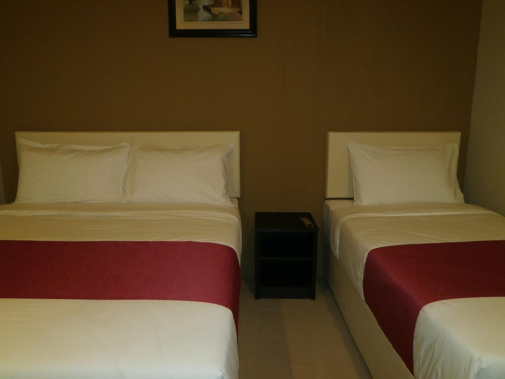 Check Inn Johor Bahru Exterior foto