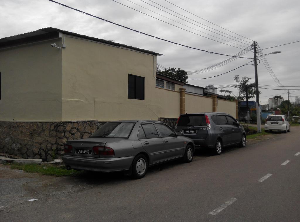 Check Inn Johor Bahru Exterior foto